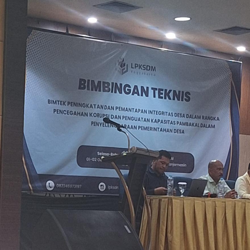 Pambakal Desa Surian mengikuti kegiatan Bimtek Peningkatan dan Pemantapan Integritas Desa